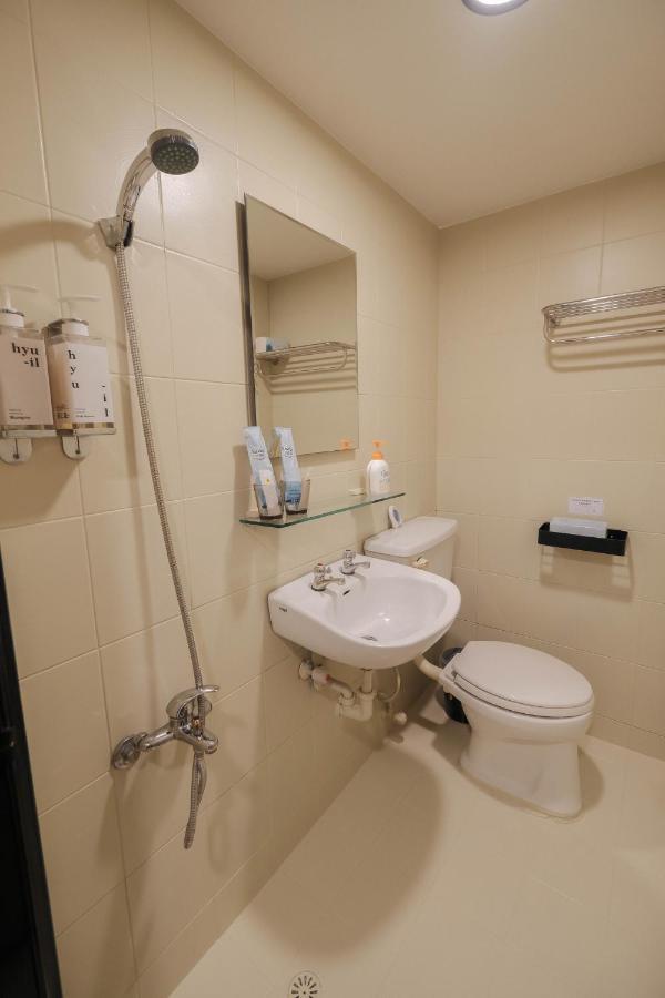 七七漫旅 Seven77 Apartamento Tainan Exterior foto
