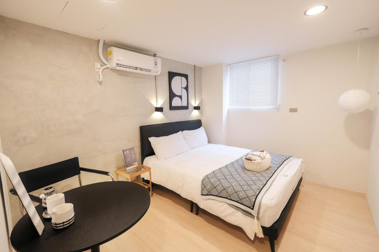 七七漫旅 Seven77 Apartamento Tainan Exterior foto