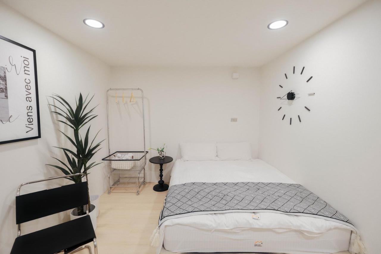 七七漫旅 Seven77 Apartamento Tainan Exterior foto